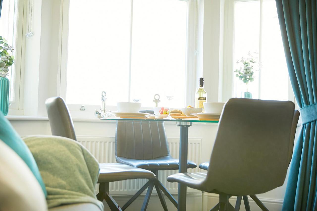 Sea View Serenity Breath Taking Sea View Sleeps 4 Scarborough Exterior foto